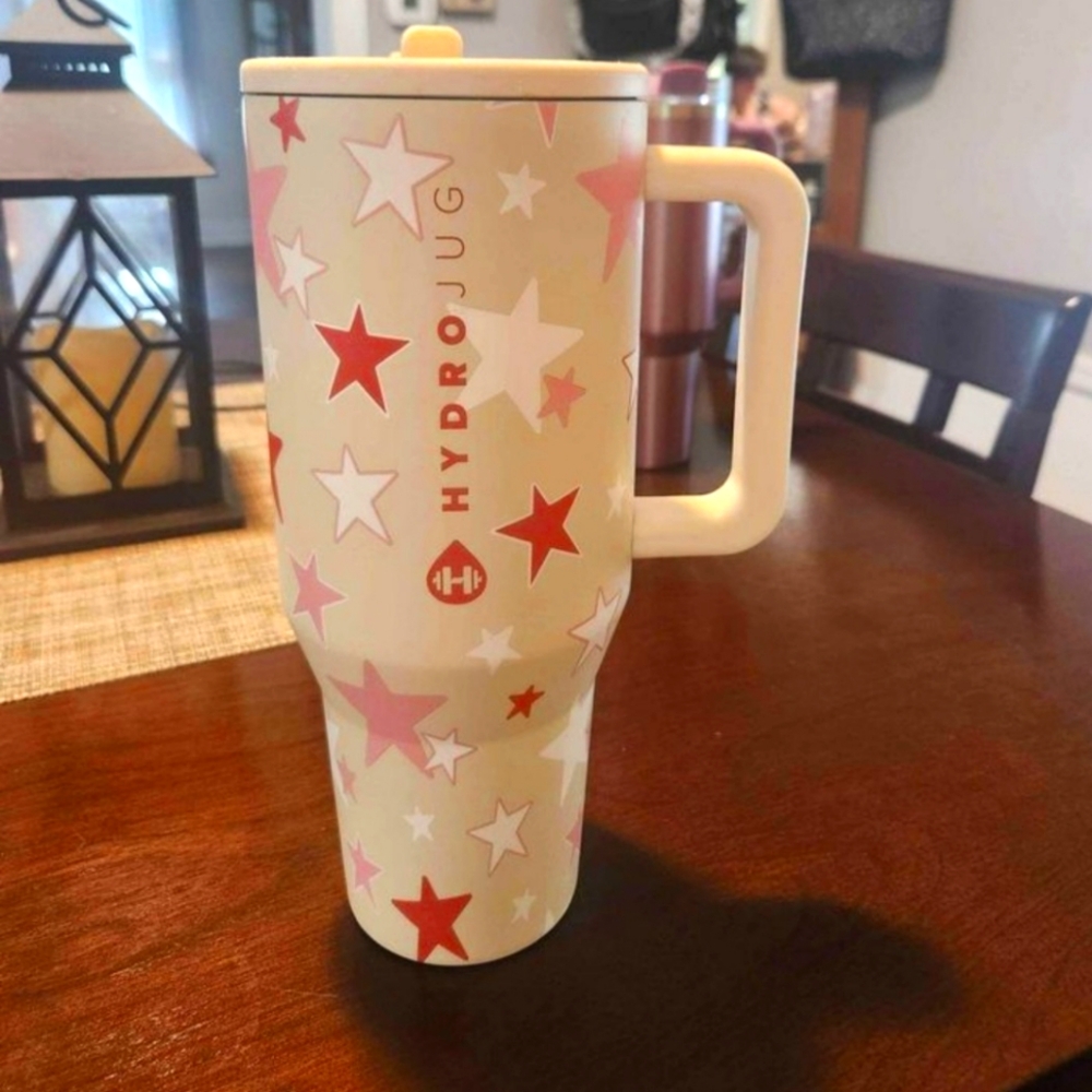 Brand New, Never Used Limited Edition Stars HydroJug